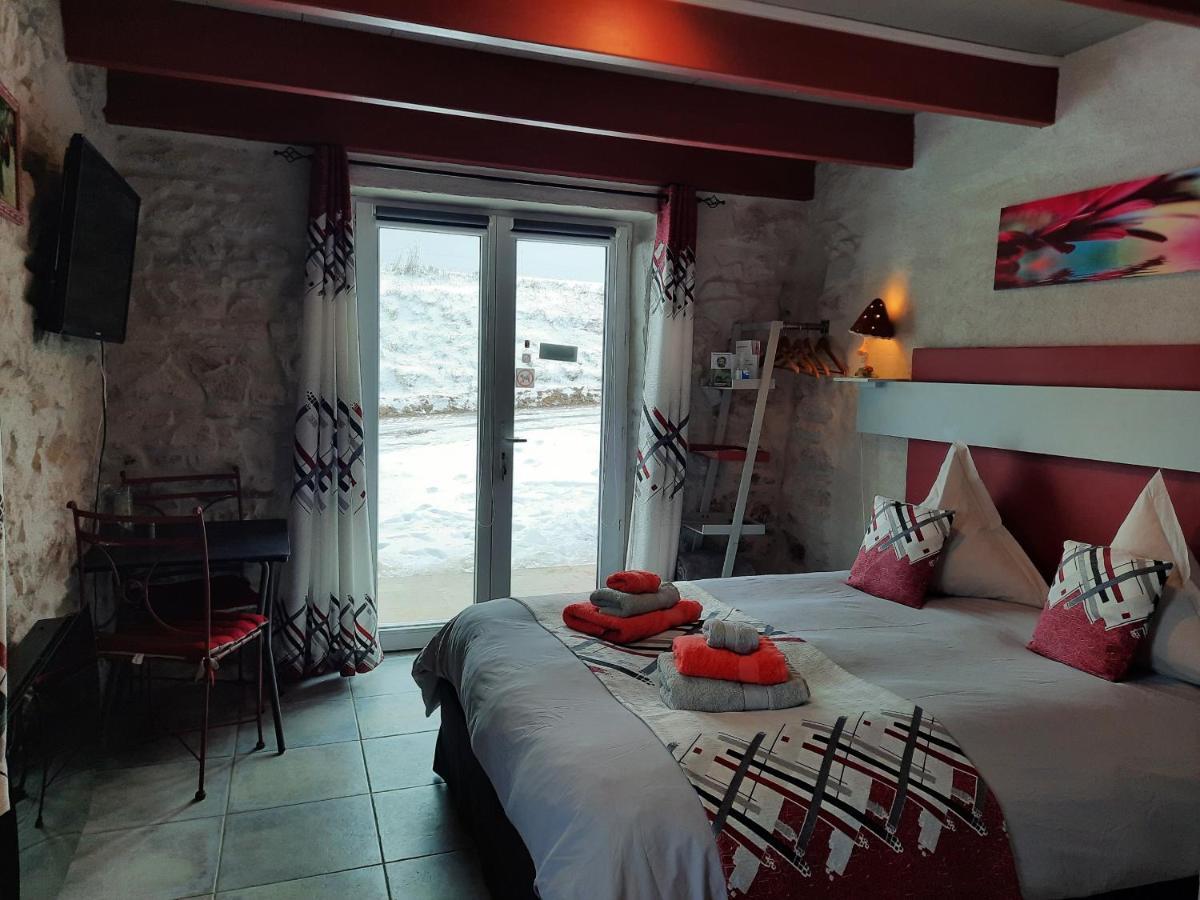 L'Echappee Tremoussante Bed & Breakfast Saint-Barthelemy-de-Vals Ngoại thất bức ảnh