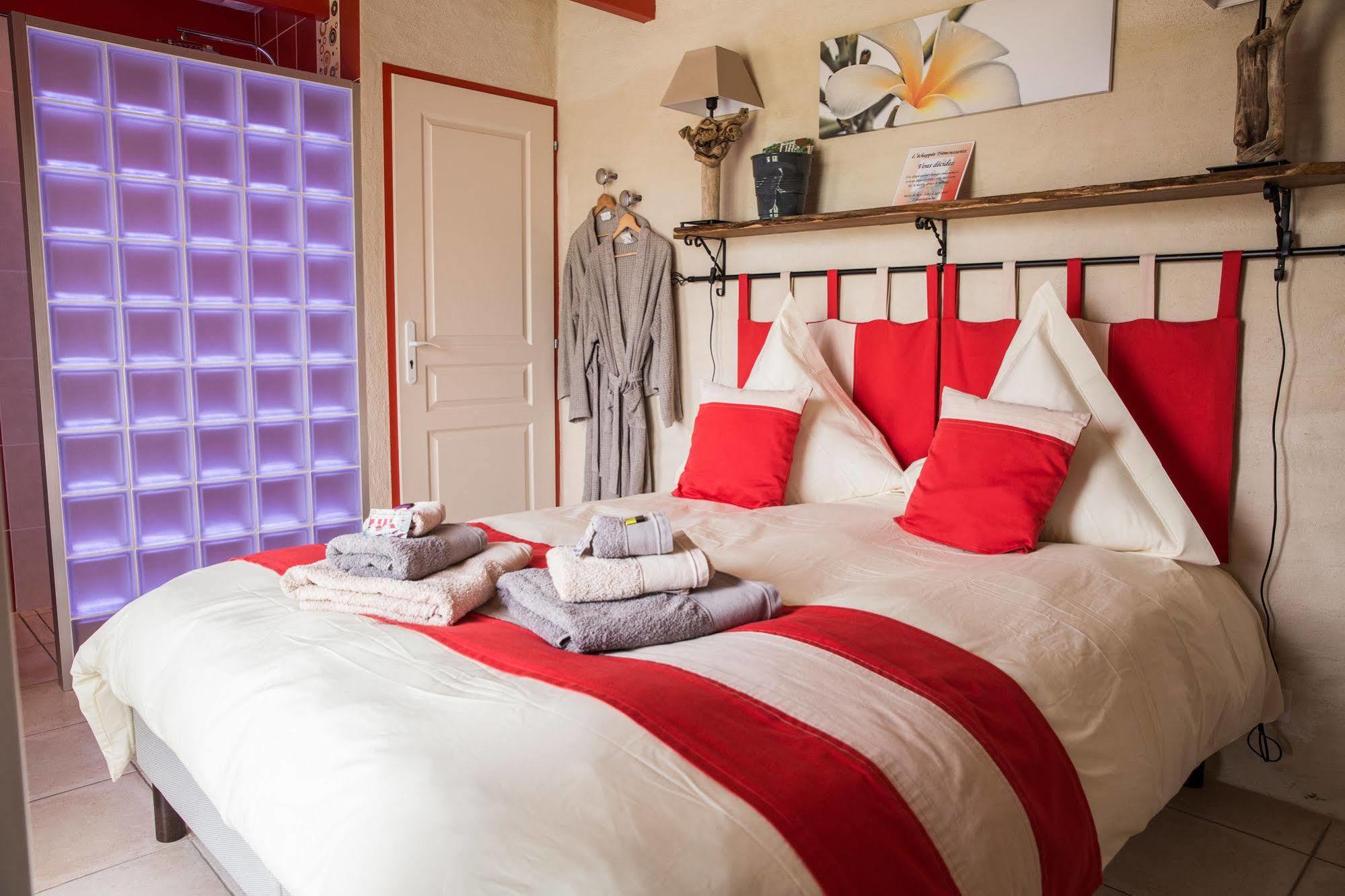 L'Echappee Tremoussante Bed & Breakfast Saint-Barthelemy-de-Vals Ngoại thất bức ảnh